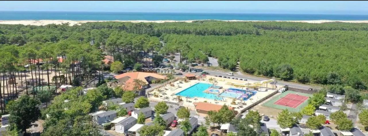 Mobil Grand Confort - Les Oyats 4 Etoiles Campingplatz *